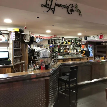 Hotel La Hourquie Café Morlaas