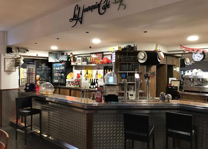 La Hourquie Cafe 2* Morlaas